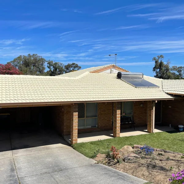 Perth roof with Colorbond Classic Cream Dulux Acratex coating