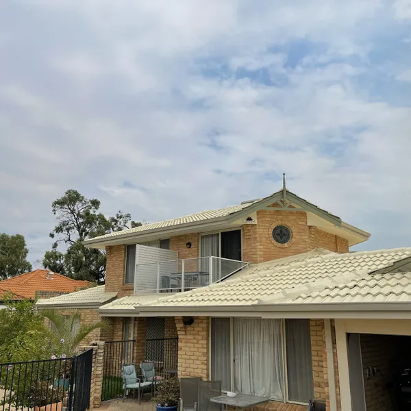 Perth roof with Cream Dulux Acratex coating