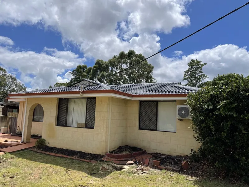 Perth roof with Colorbond Ironstone Dulux Acratex coating - view 1