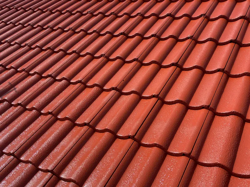 Perth roof with Tuscan Red Dulux Acratex coating - view 3